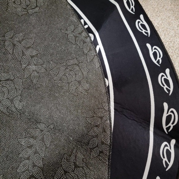 Magic Circle Design 47" Rug/Mat - Picture 3 of 8